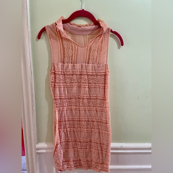 5/$30 Bebe dress - Picture 3 of 3